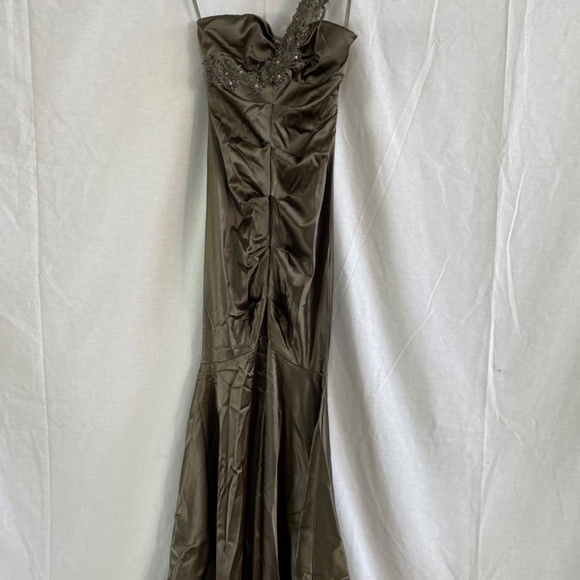 Cache Olive Green gown - Picture 7 of 8
